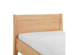 Buche lackiert - Komfortbett Drei