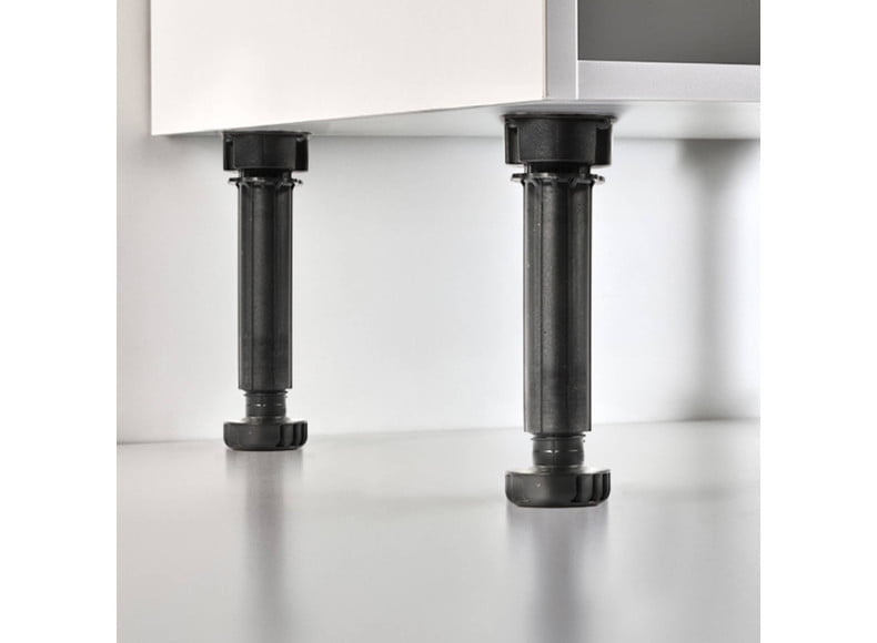 Verstellbarer Fuß am Schrank