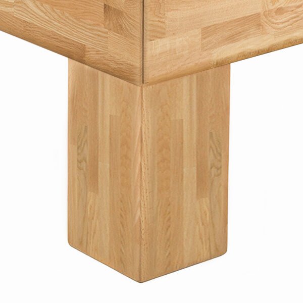 holzbett_avantw_fuesse_quadratisch_gerade_21cm
