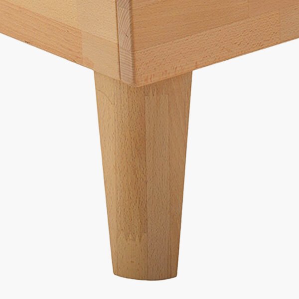 holzbett_klass_fuesse_rund_konisch_21cm